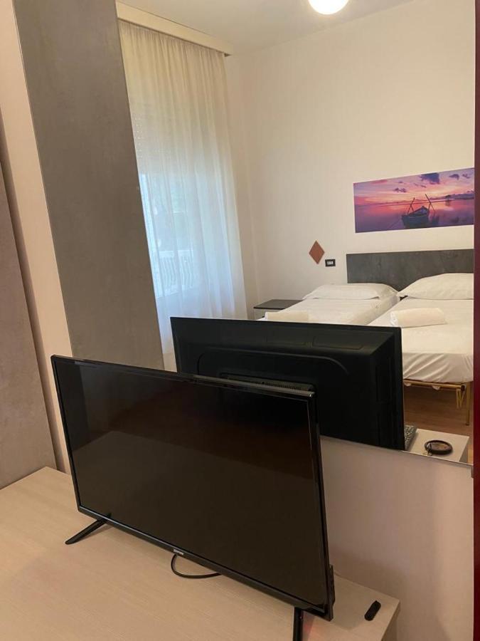 Hotel Silvi 锡尔维玛丽娜 外观 照片